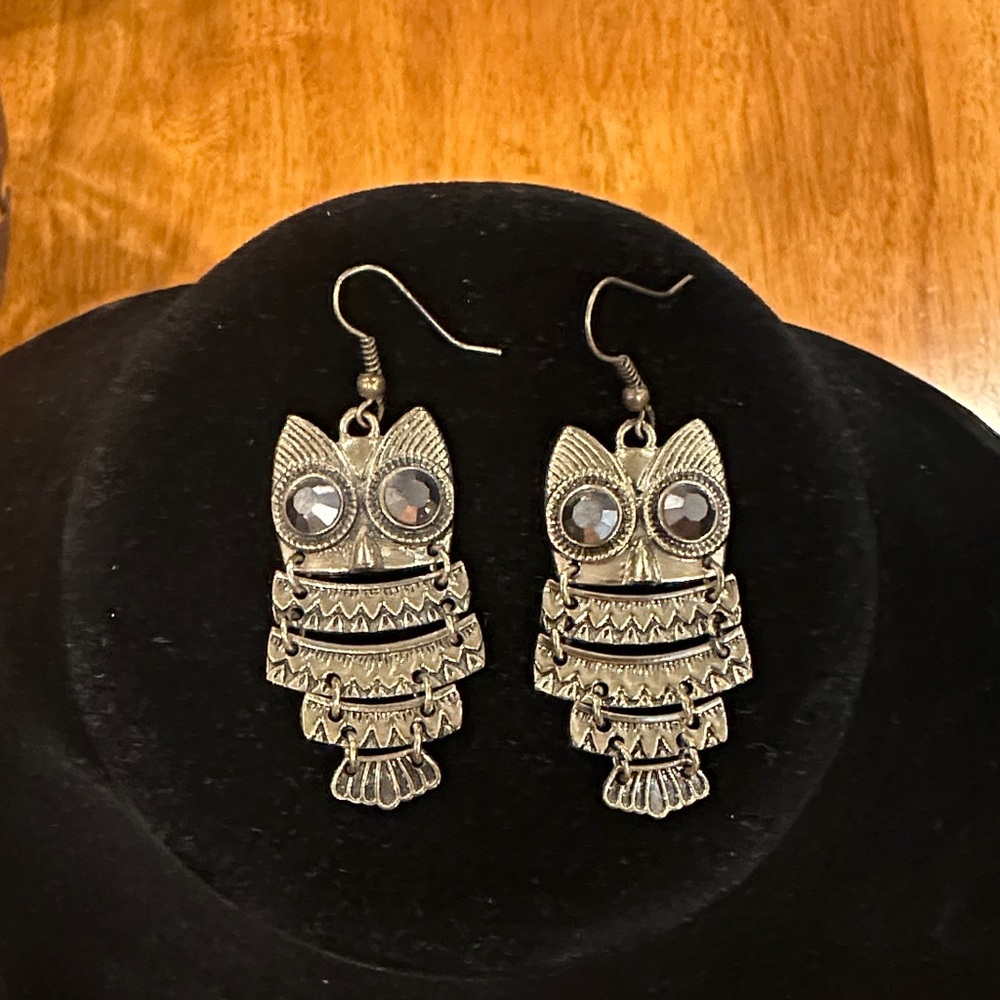 Antique Brass Owl Dangle Earrings with Brown Crystal Eyes.